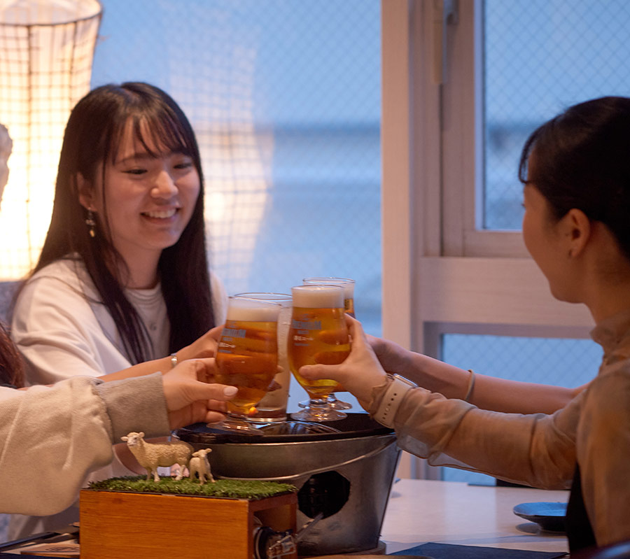 女子会イメージ